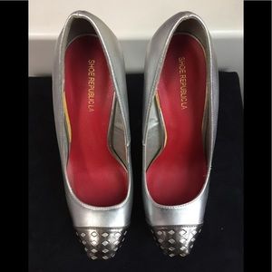 Thick platform heels